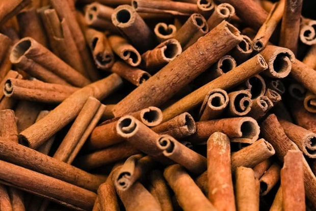 Ciri Khas Kayu Manis Indonesia