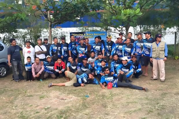 Komunitas Pemancing Ikan sebagai Ruang Sosial