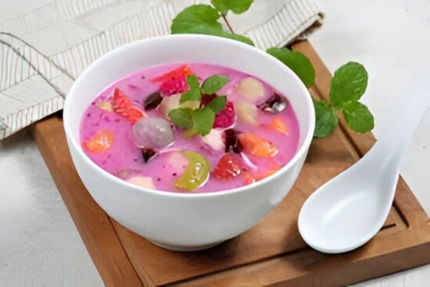 Sop Buah Warna-Warni untuk Segala Usia