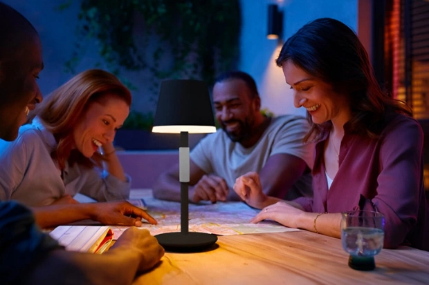 Strategi Bisnis Smart Lamp Philips